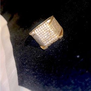 💍Gold Iced out men’s pinky ring💍
